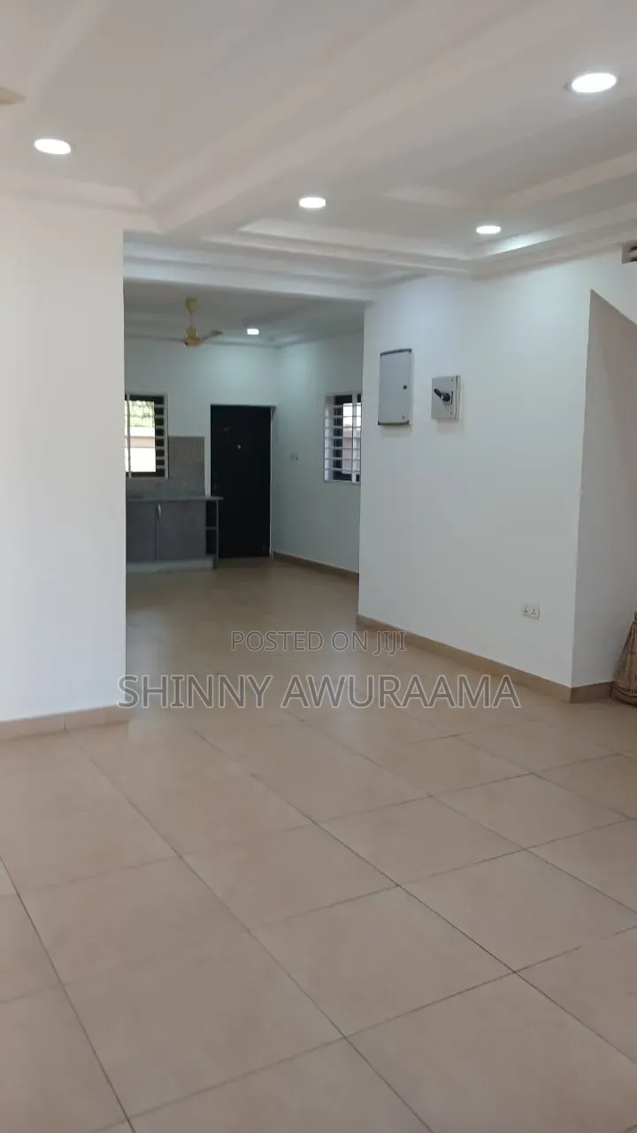 4bdrm House in East Legon American for rent