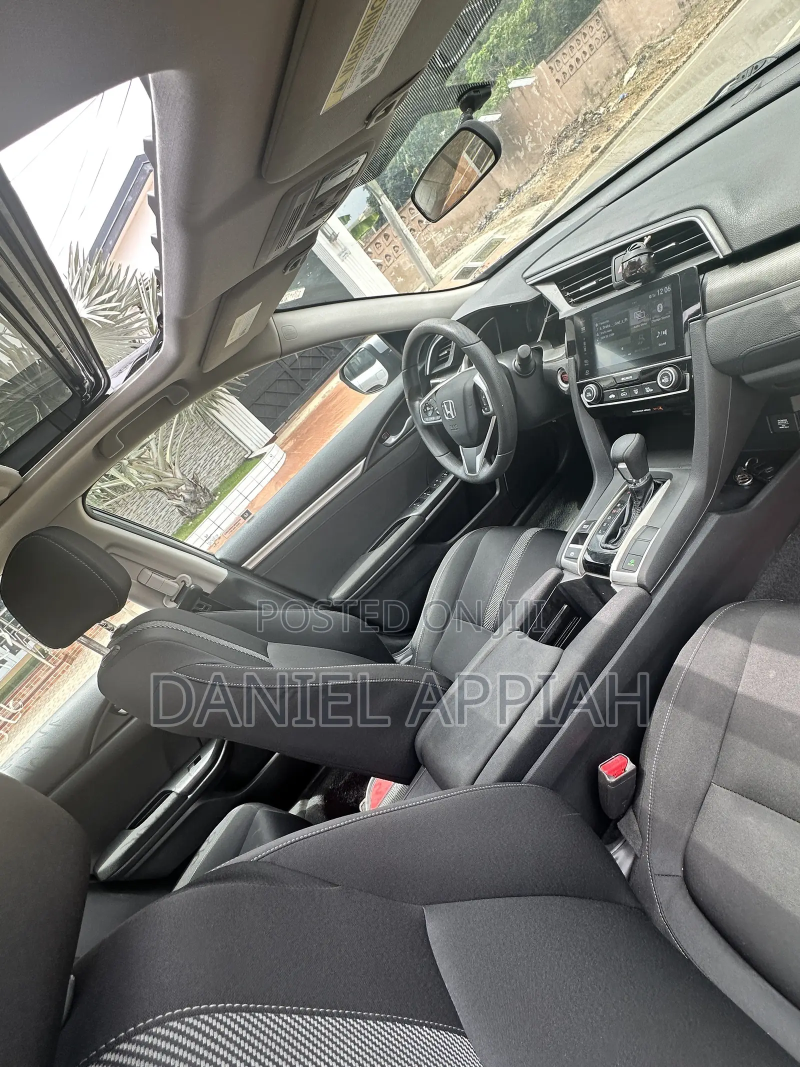 Honda Civic EX Sedan 2018 Silver