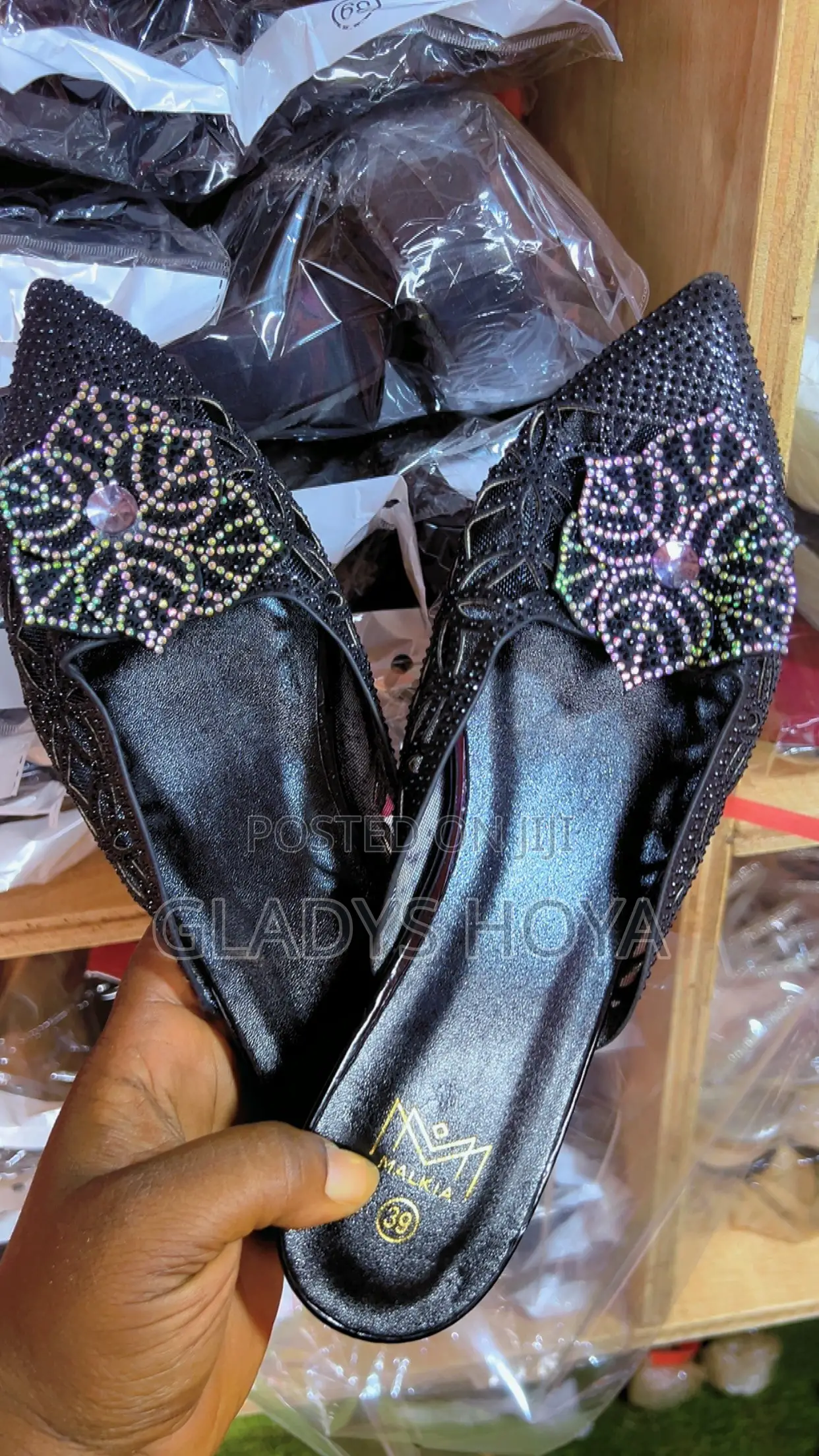 Ladies Half Shoe