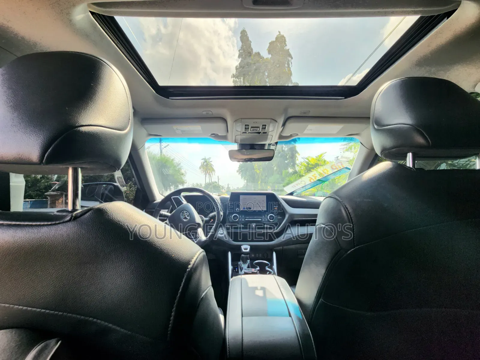 Toyota Highlander XLE AWD 2023 Gray