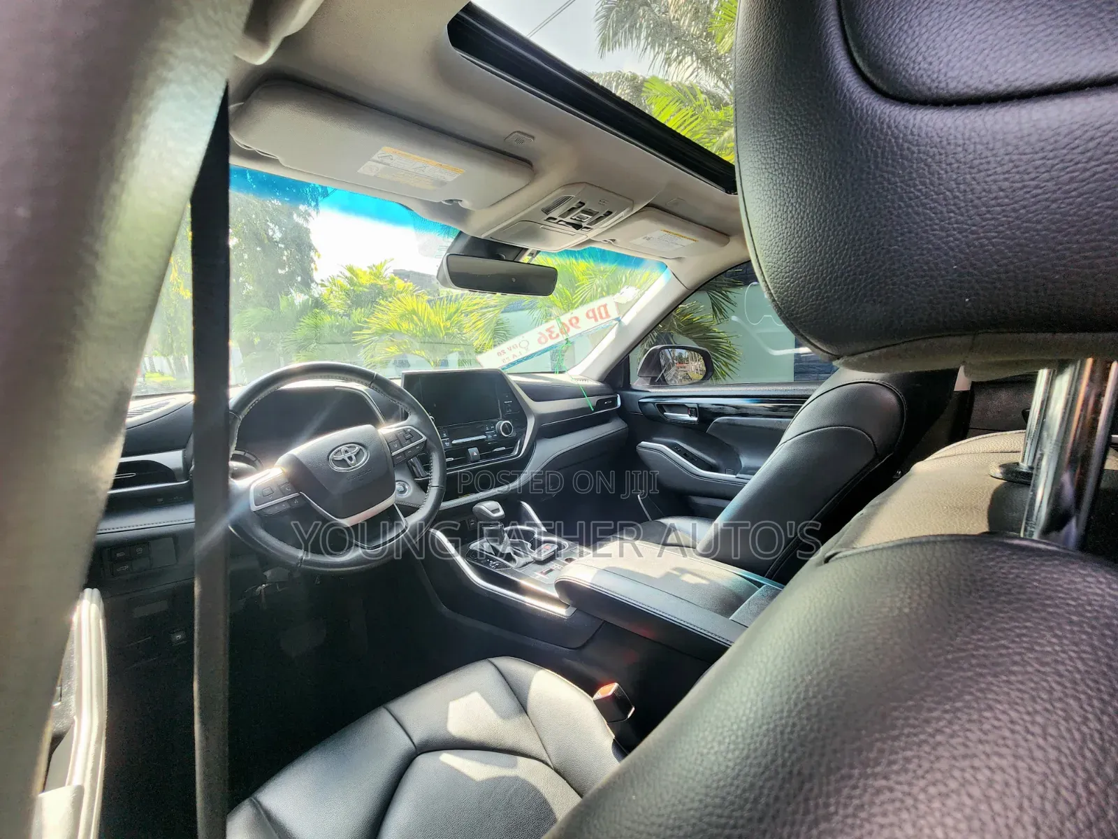 Toyota Highlander XLE AWD 2023 Gray