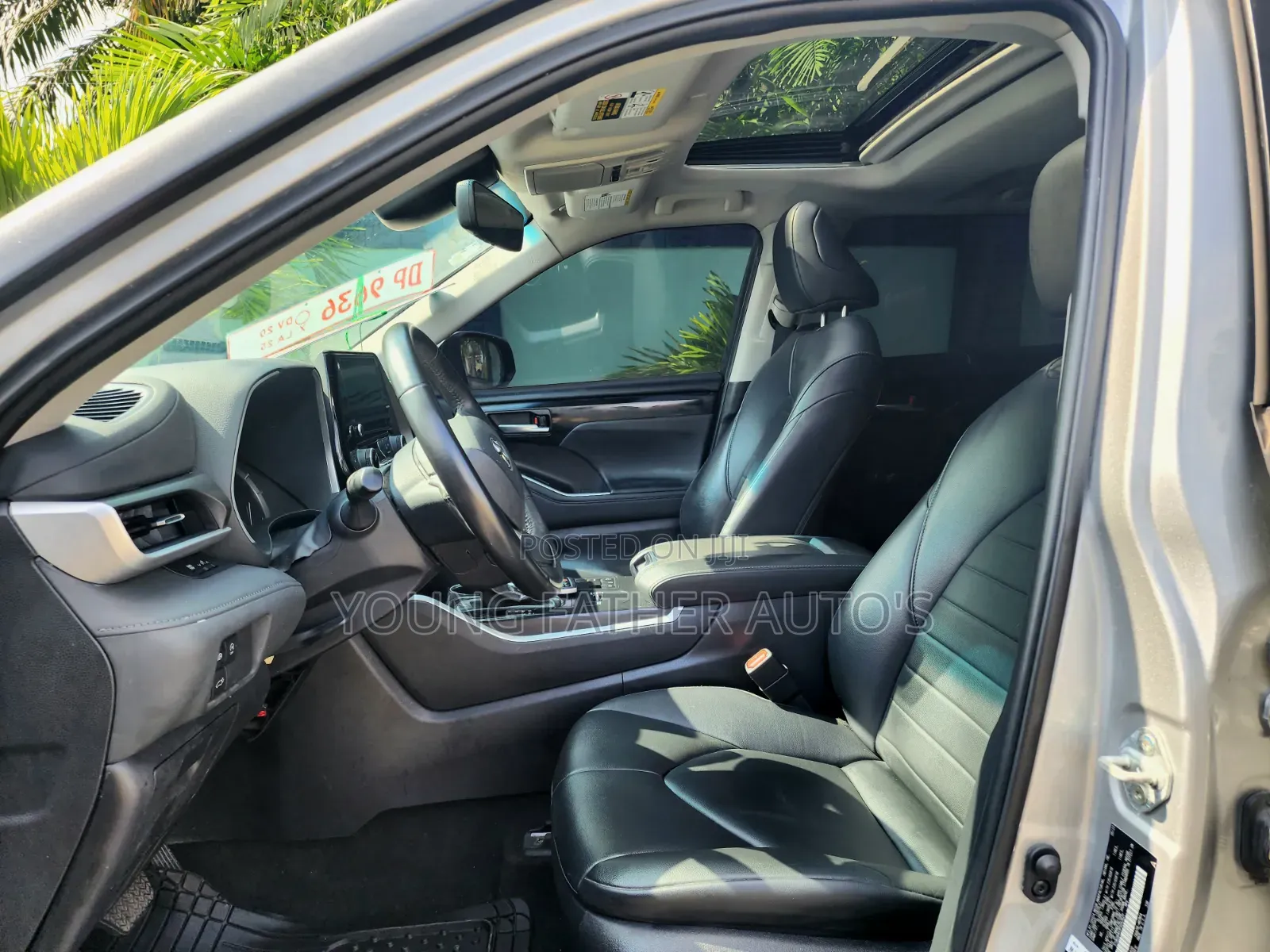 Toyota Highlander XLE AWD 2023 Gray