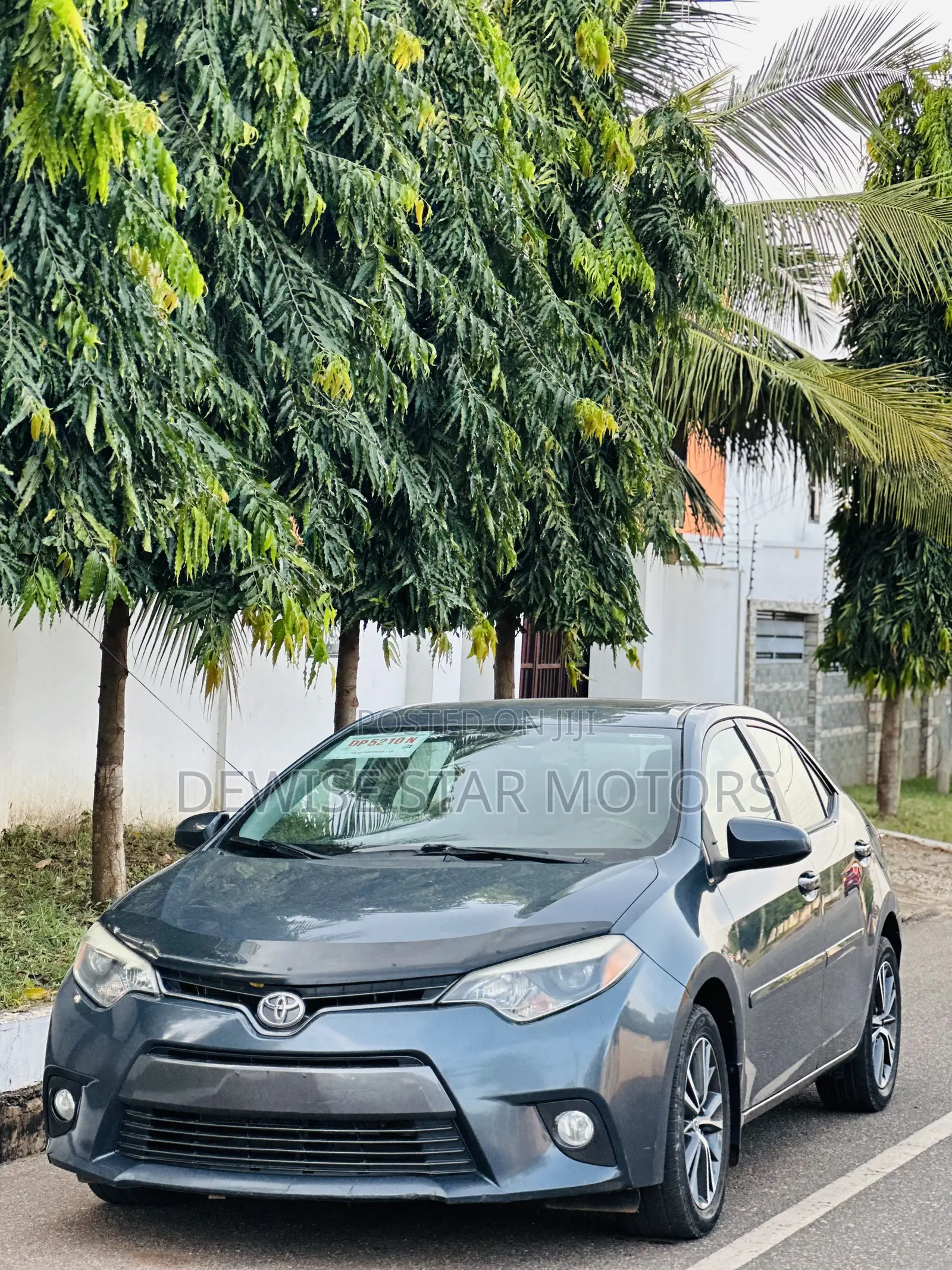 Toyota Corolla LE Eco 4dr Sedan (1.8L 4cyl CVT) 2016 Gray