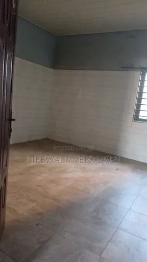 1bdrm Apartment in Madina Zongo for rent