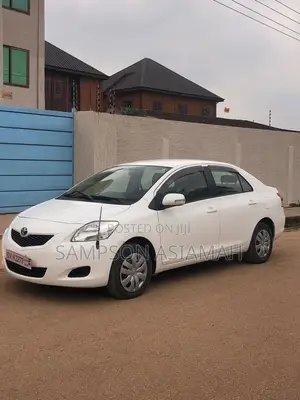 Toyota Belta 2011 White