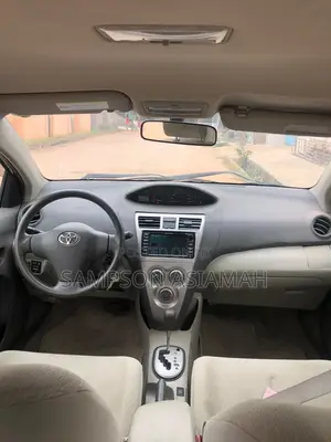 Toyota Belta 2011 White
