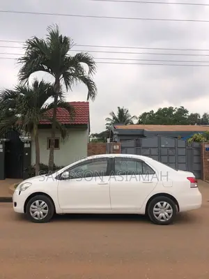 Toyota Belta 2011 White