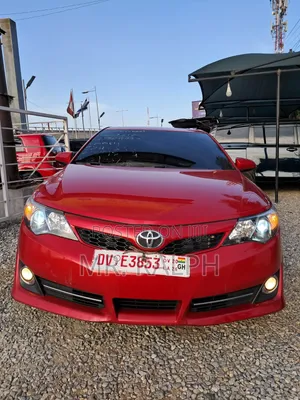Toyota Camry SE 4dr Sedan (2.5L 4cyl 6A) 2014 Red