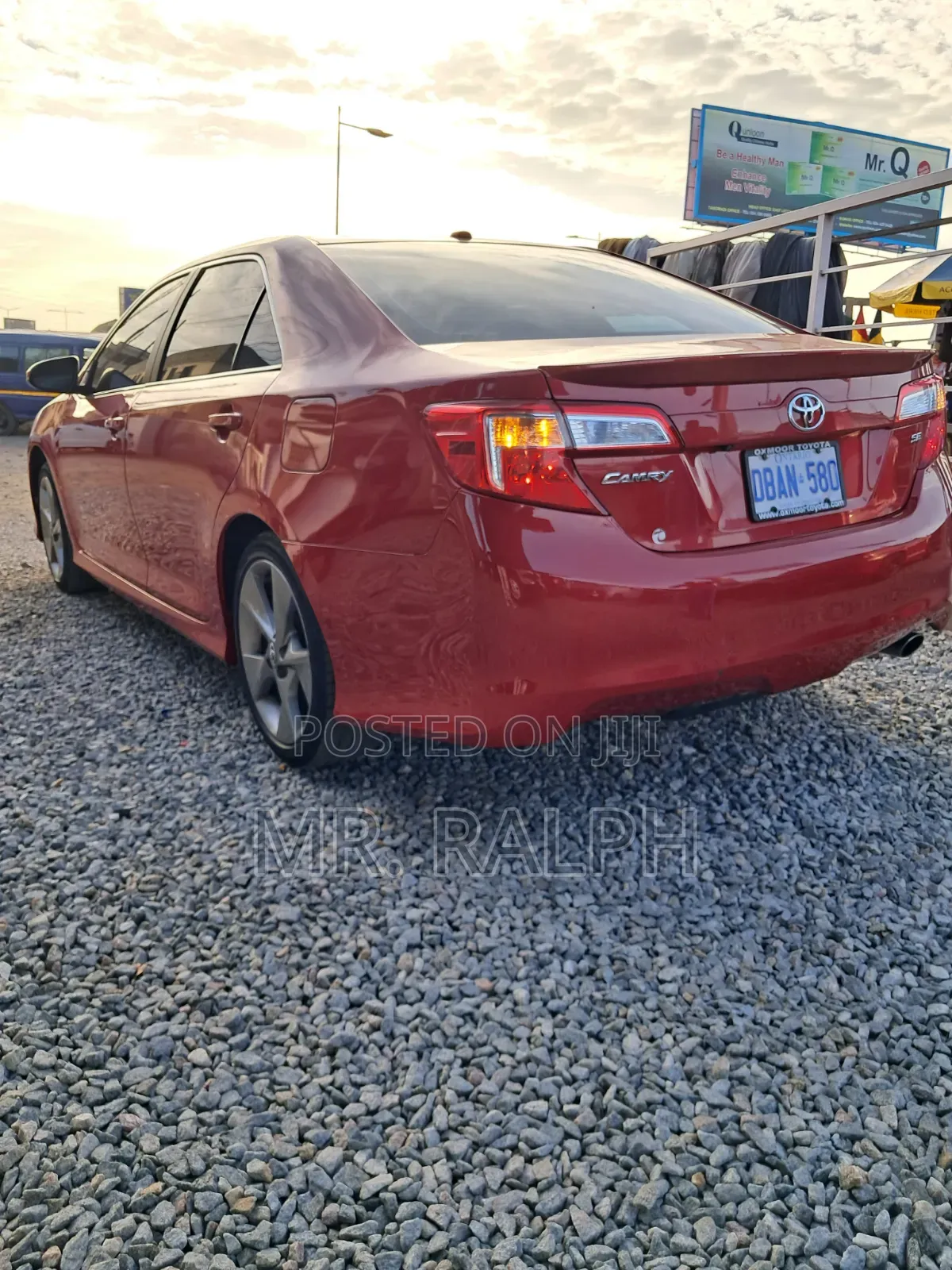 Toyota Camry SE 4dr Sedan (2.5L 4cyl 6A) 2014 Red