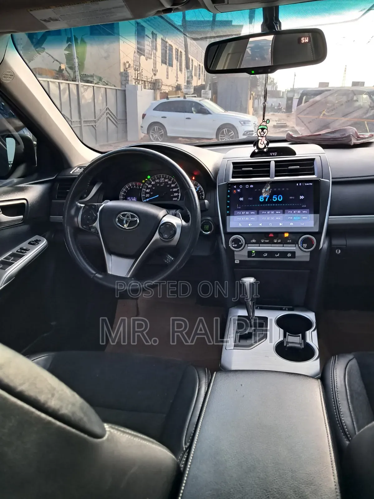 Toyota Camry SE 4dr Sedan (2.5L 4cyl 6A) 2014 Red