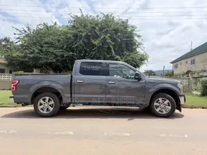 Ford F-150 XLT 4x2 SuperCrew Cab Styleside 6.5 ft. box 157 in. WB 2018
