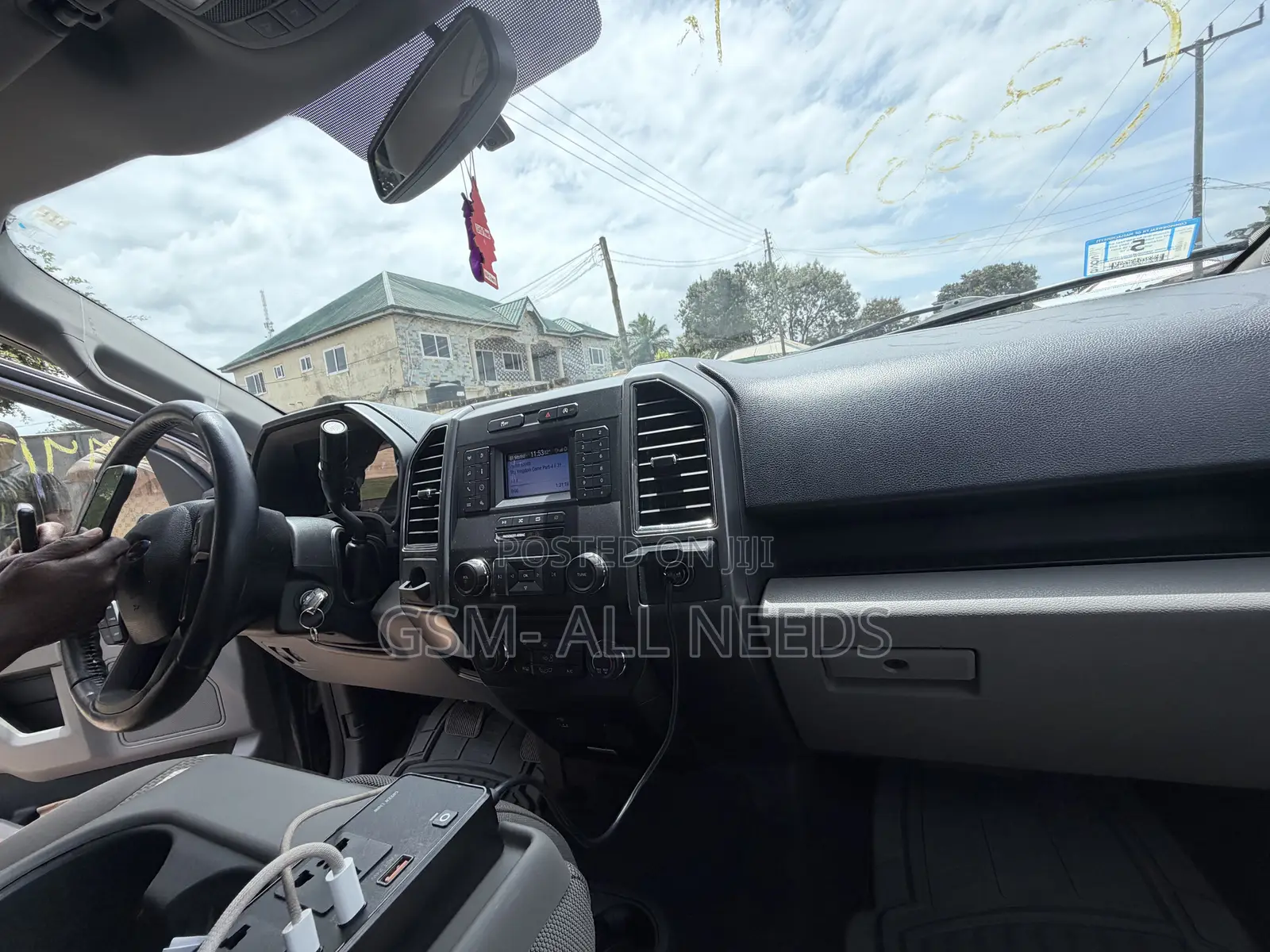 Ford F-150 XLT 4x2 SuperCrew Cab Styleside 6.5 ft. box 157 in. WB 2018