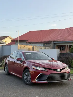 Toyota Camry LE 2021 Red