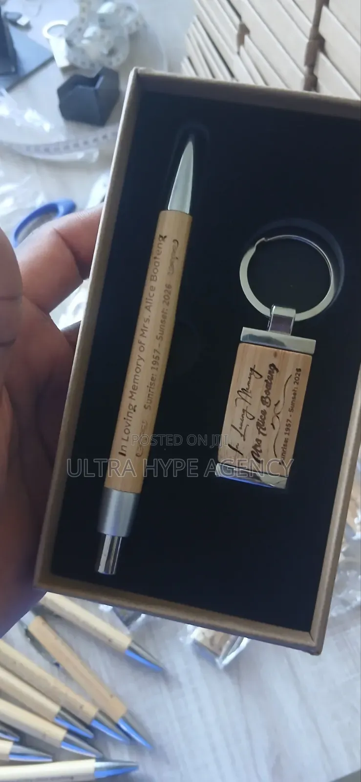 Keyring & Pen Set