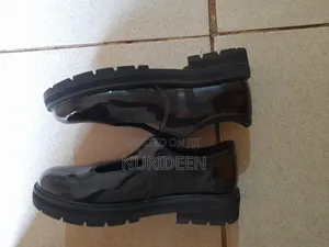Clarks Shoe
