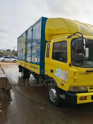 Hyundai 5 Ton Container 2015 Yellow