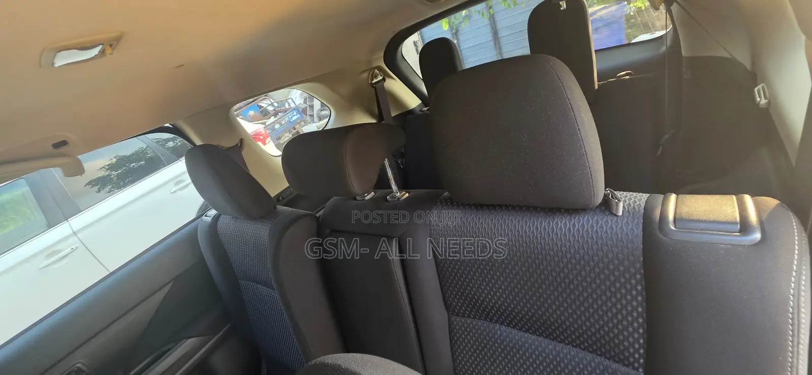 Mitsubishi Outlander 2016 Blue
