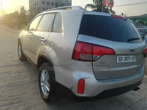 Kia Sorento 2014 Silver