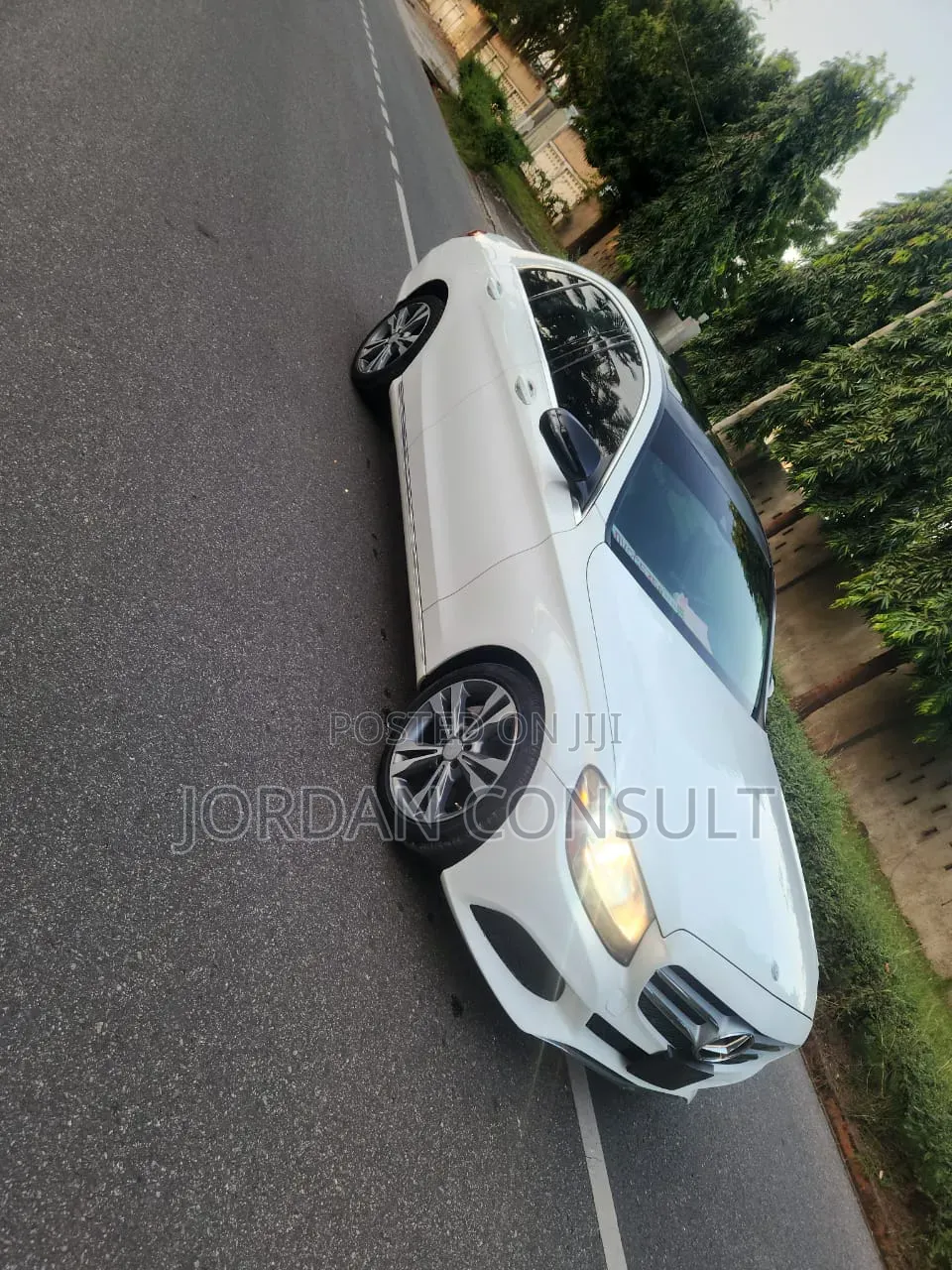 Mercedes-Benz C300 2017 White