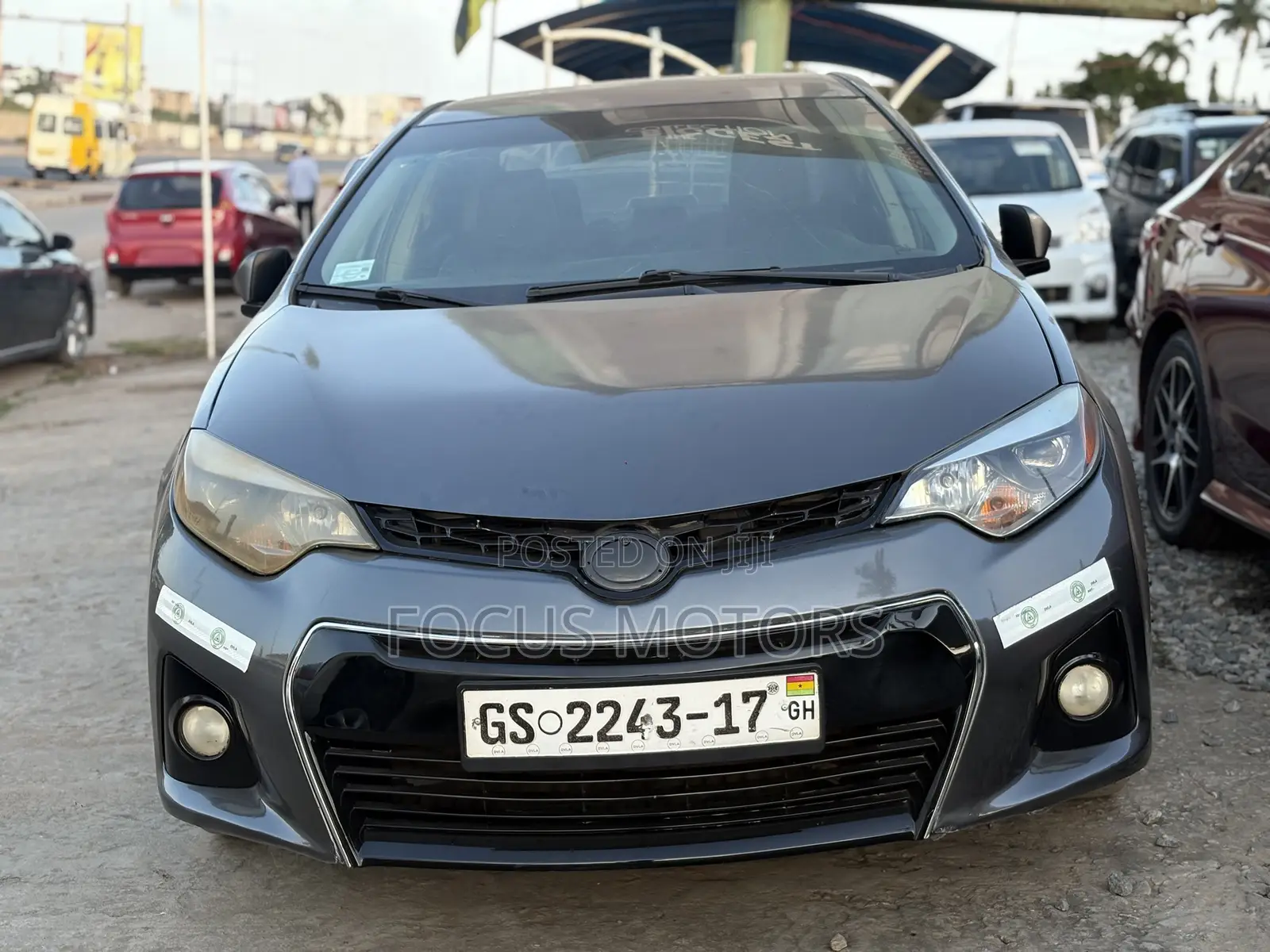 Toyota Corolla S 4dr Sedan (1.8L 4cyl CVT) 2016 Gray