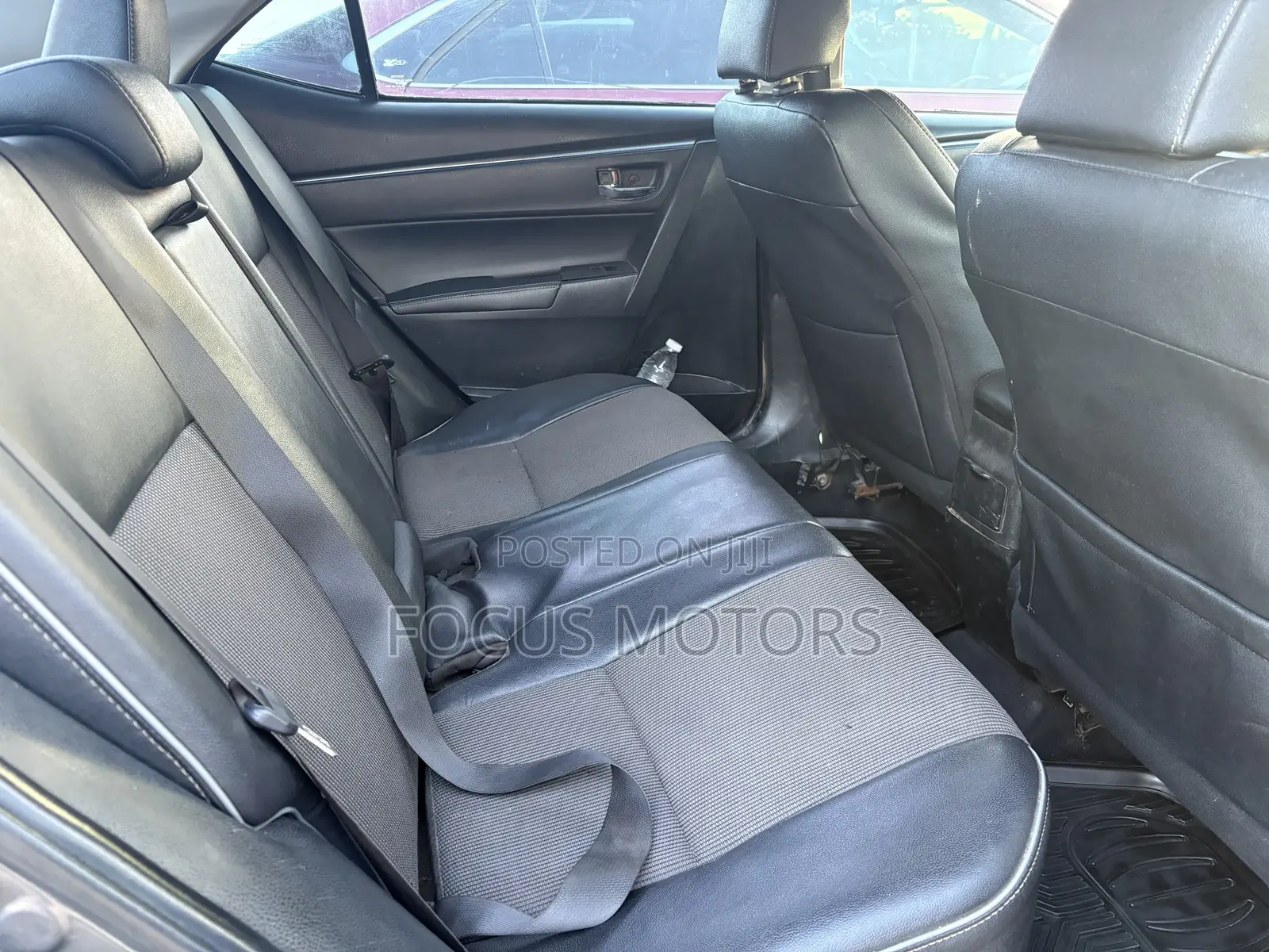 Toyota Corolla S 4dr Sedan (1.8L 4cyl CVT) 2016 Gray
