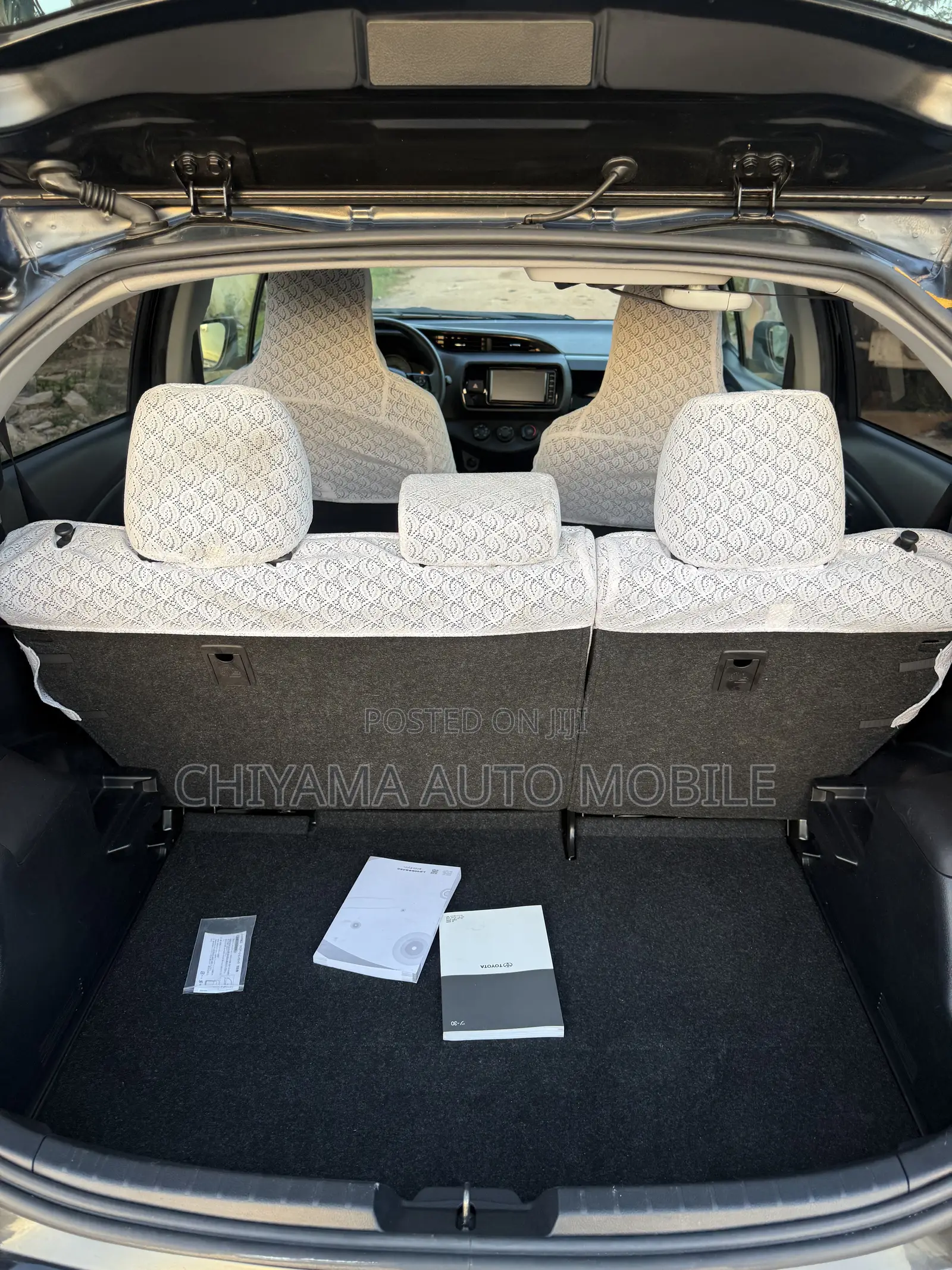 Toyota Vitz 2017 Black