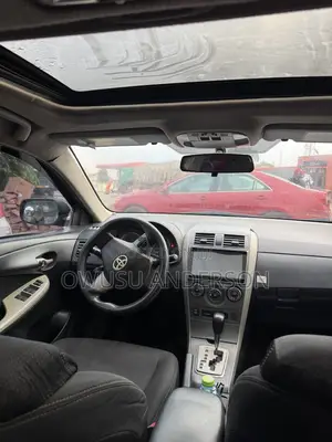 Toyota Corolla 2013 Black