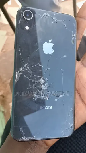 Apple iPhone XR 64 GB Black