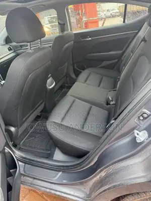 Hyundai Elantra 2018 Gray
