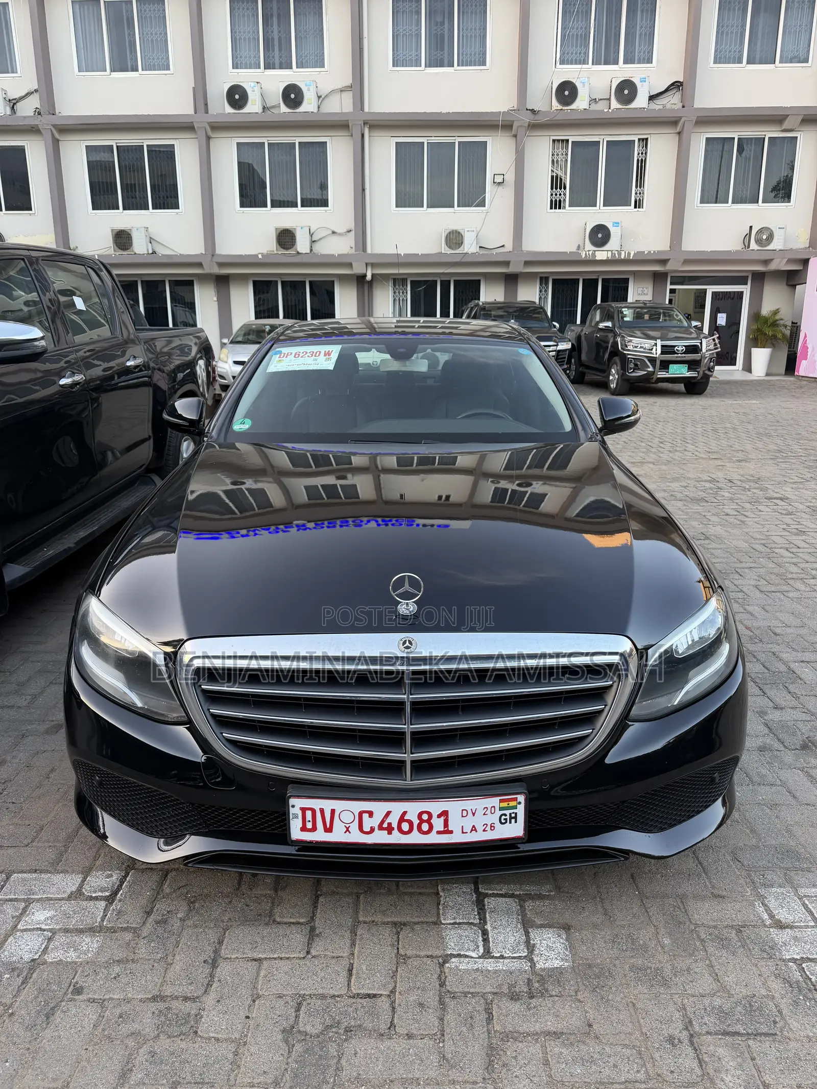 Mercedes-Benz 200E 2019 Black