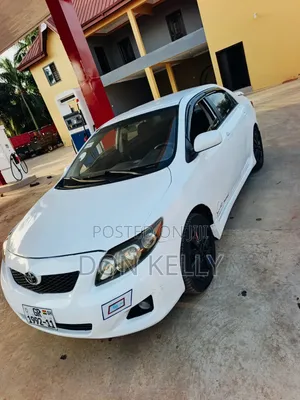 Toyota Corolla 2010 White