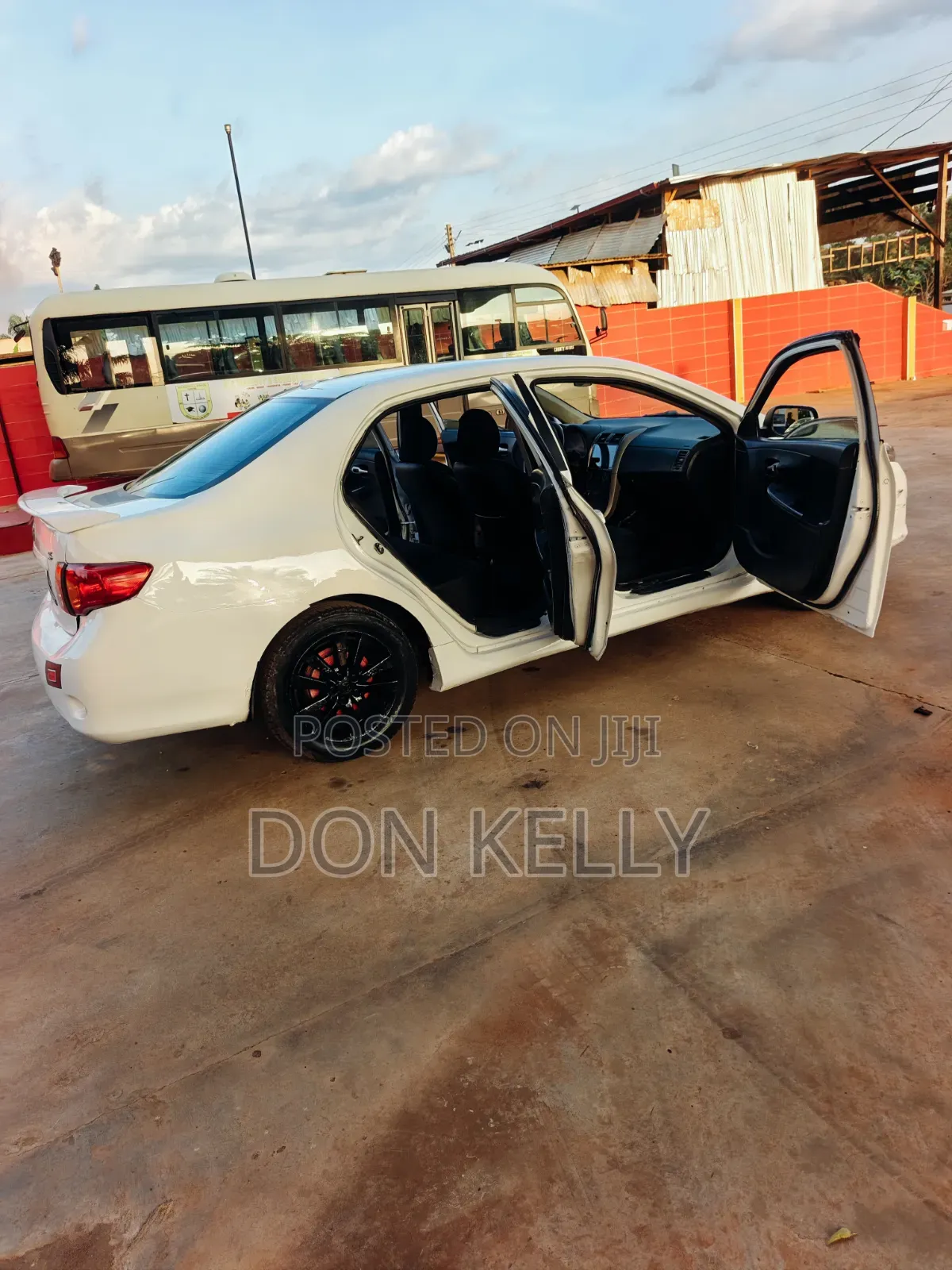 Toyota Corolla 2010 White