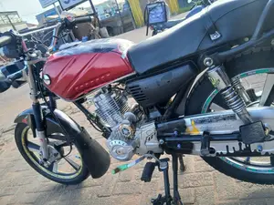 Royal RY125 2025 Red