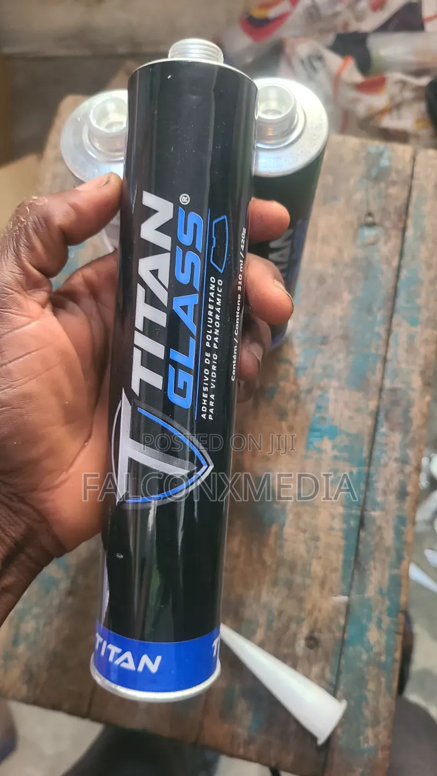 Strong Bostik