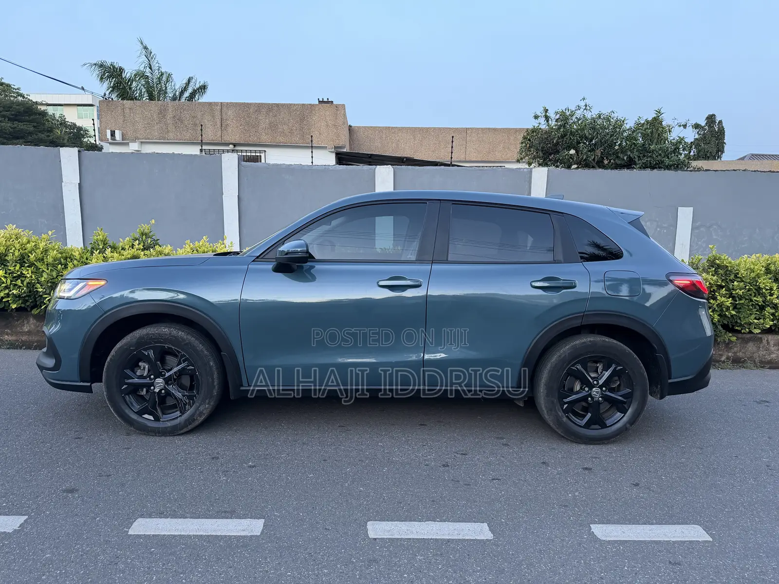 Honda HR-V LX AWD 2026 Gray