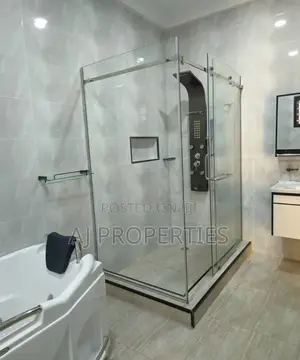 3bdrm House in Aj Property, Oyarifa Mall Area for sale