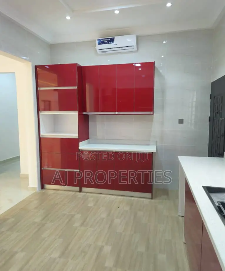 3bdrm House in Aj Property, Oyarifa Mall Area for sale
