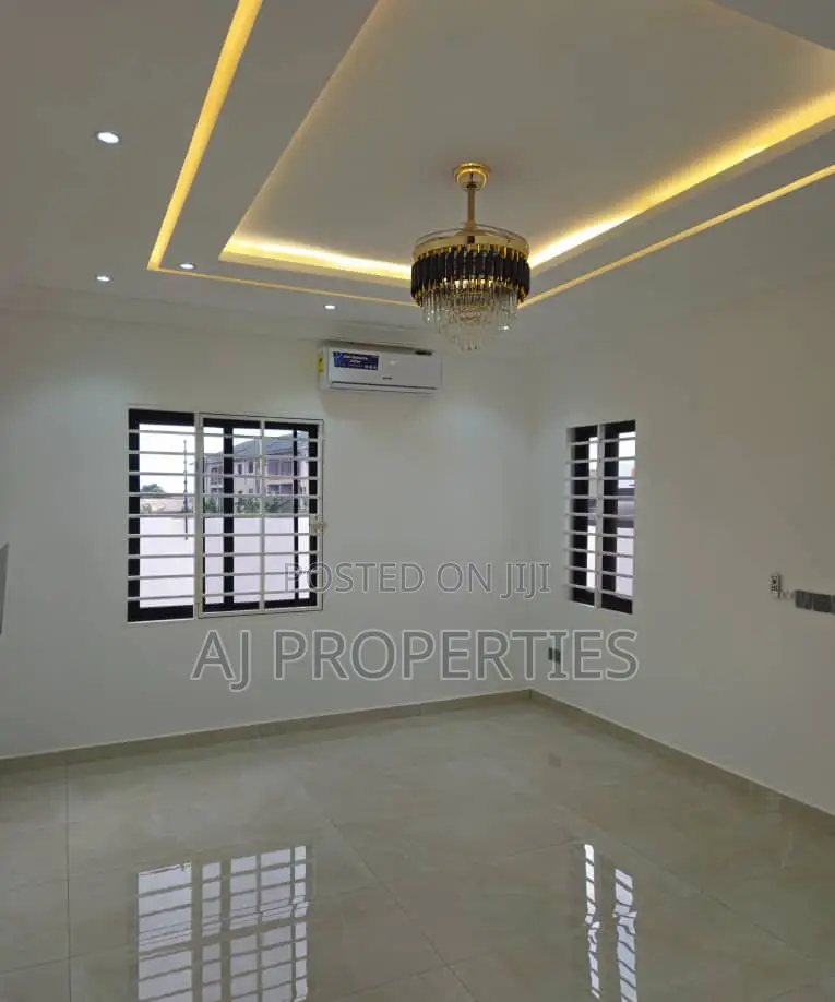3bdrm House in Aj Property, Oyarifa Mall Area for sale