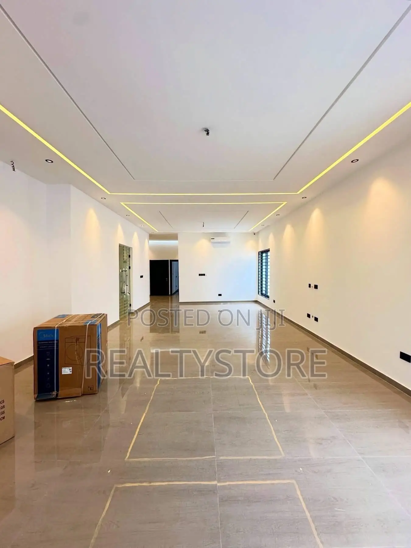 3bdrm House in Lake Side, Accra Metropolitan for sale