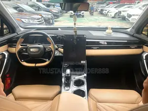 Geely Boyue 2023 Green