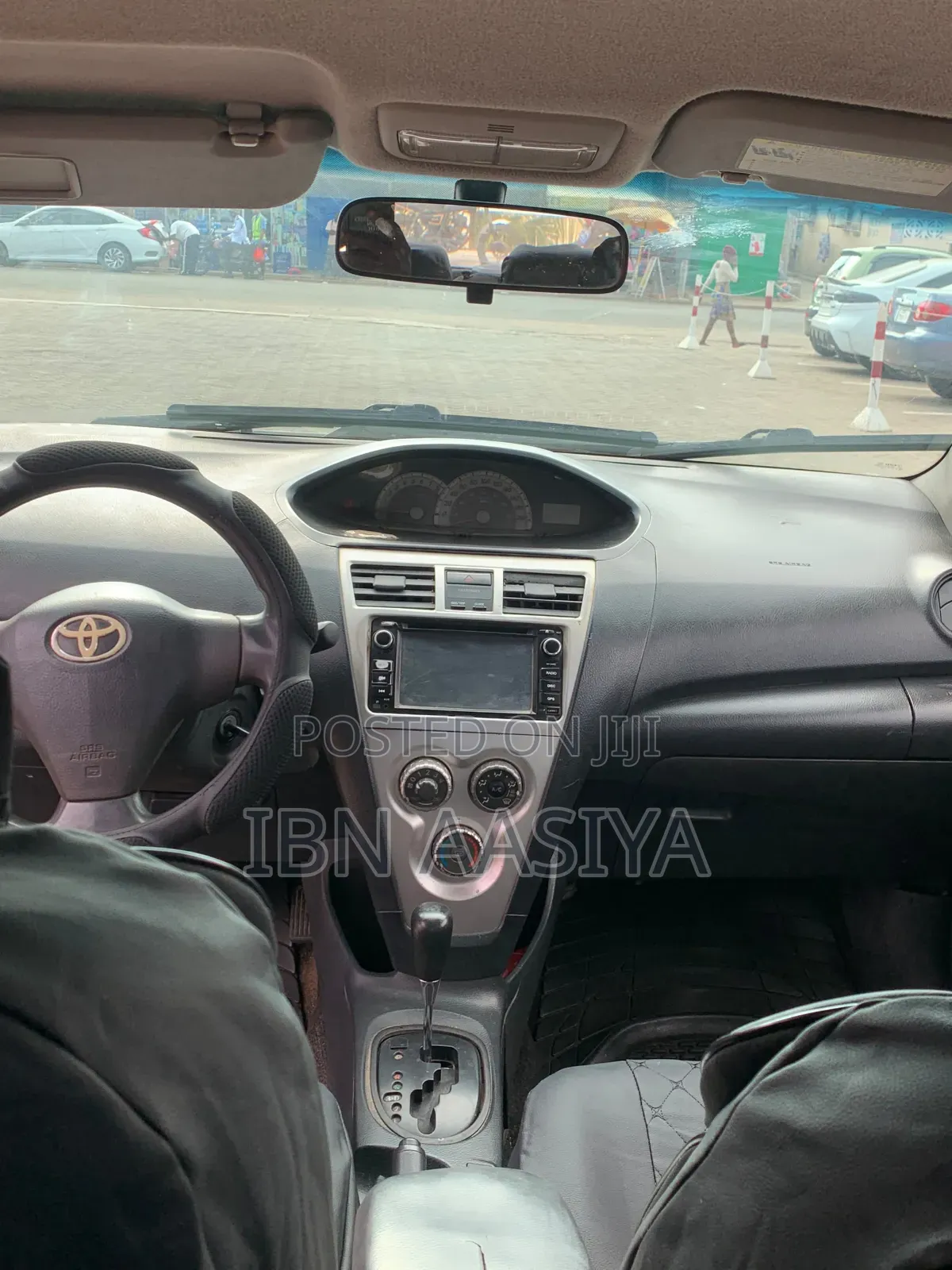 Toyota Yaris 2010 Blue