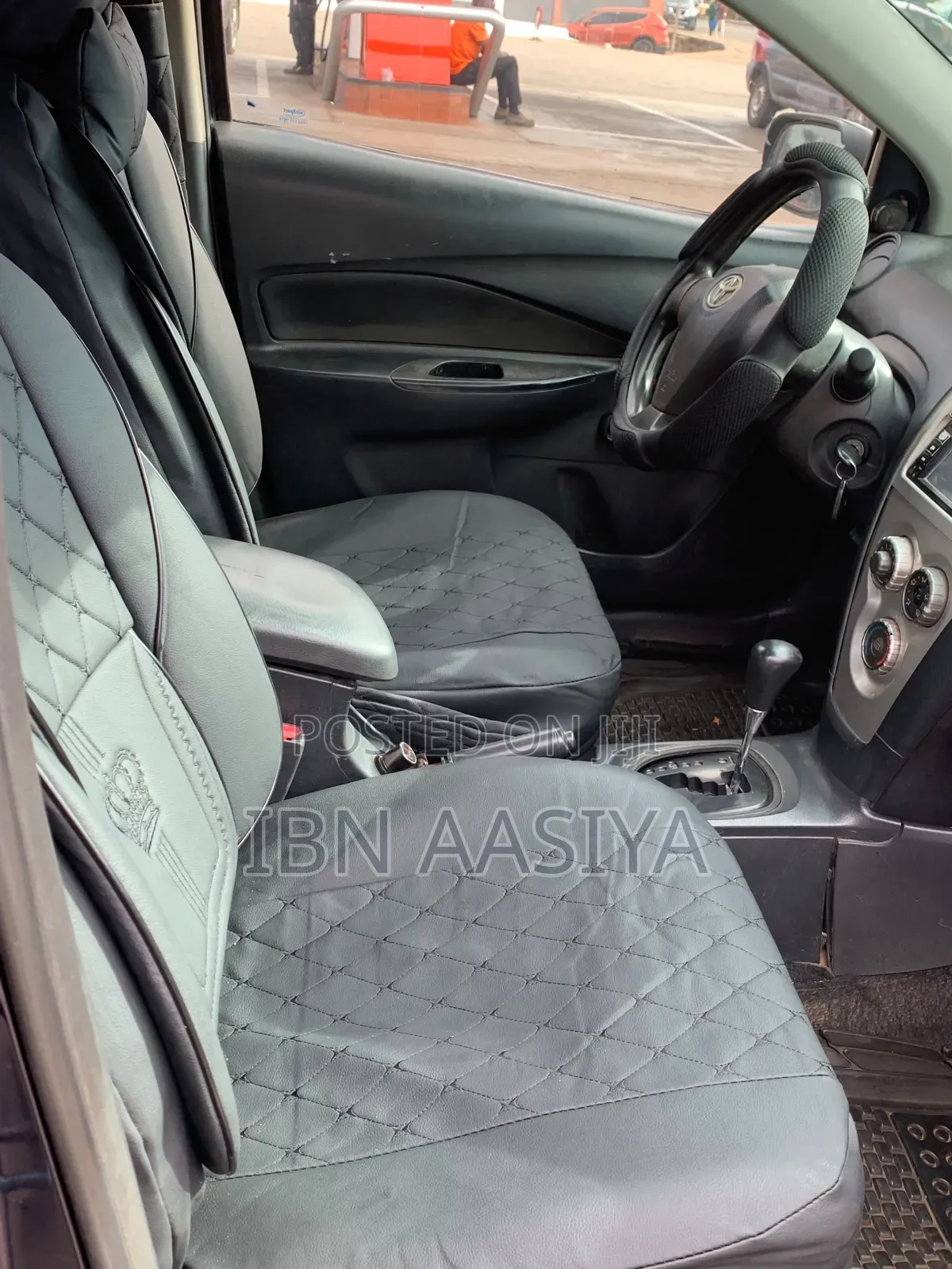 Toyota Yaris 2010 Blue