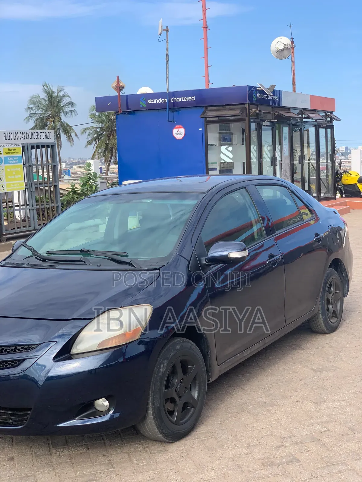 Toyota Yaris 2010 Blue
