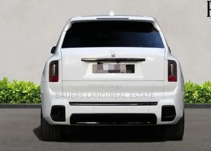 New Rolls-Royce Cullinan 2024 White
