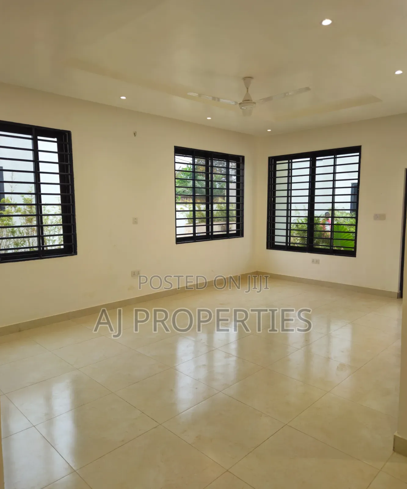 3bdrm House in Aj Properties, Frafraha for sale