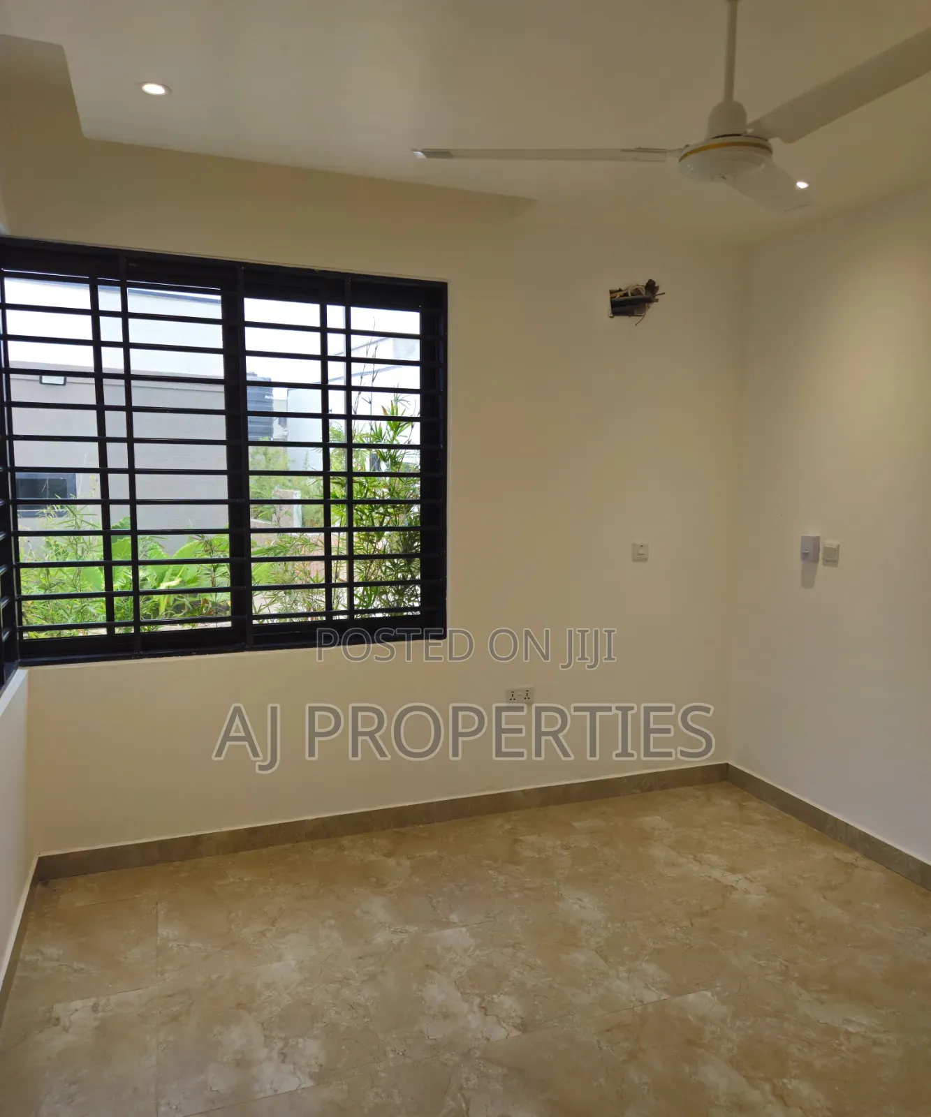 3bdrm House in Aj Properties, Frafraha for sale
