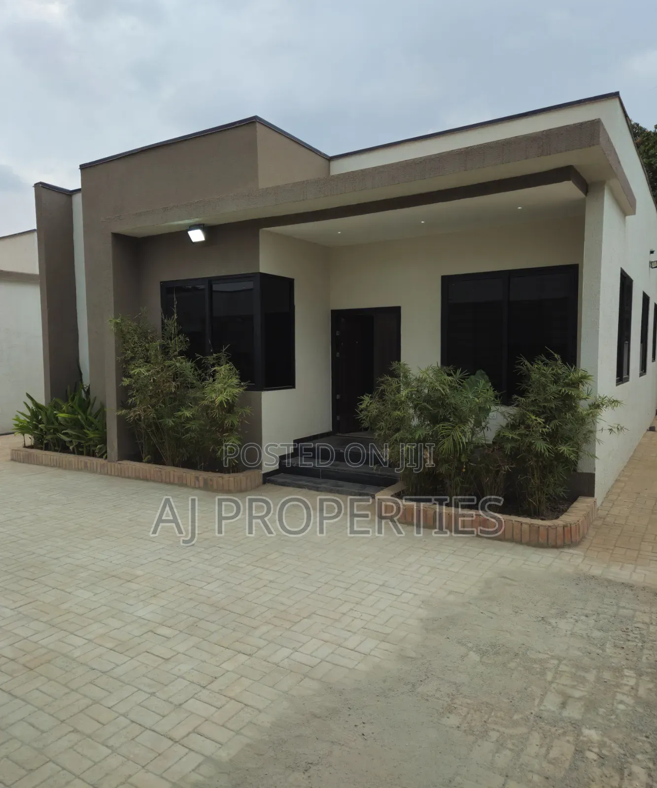 3bdrm House in Aj Properties, Frafraha for sale
