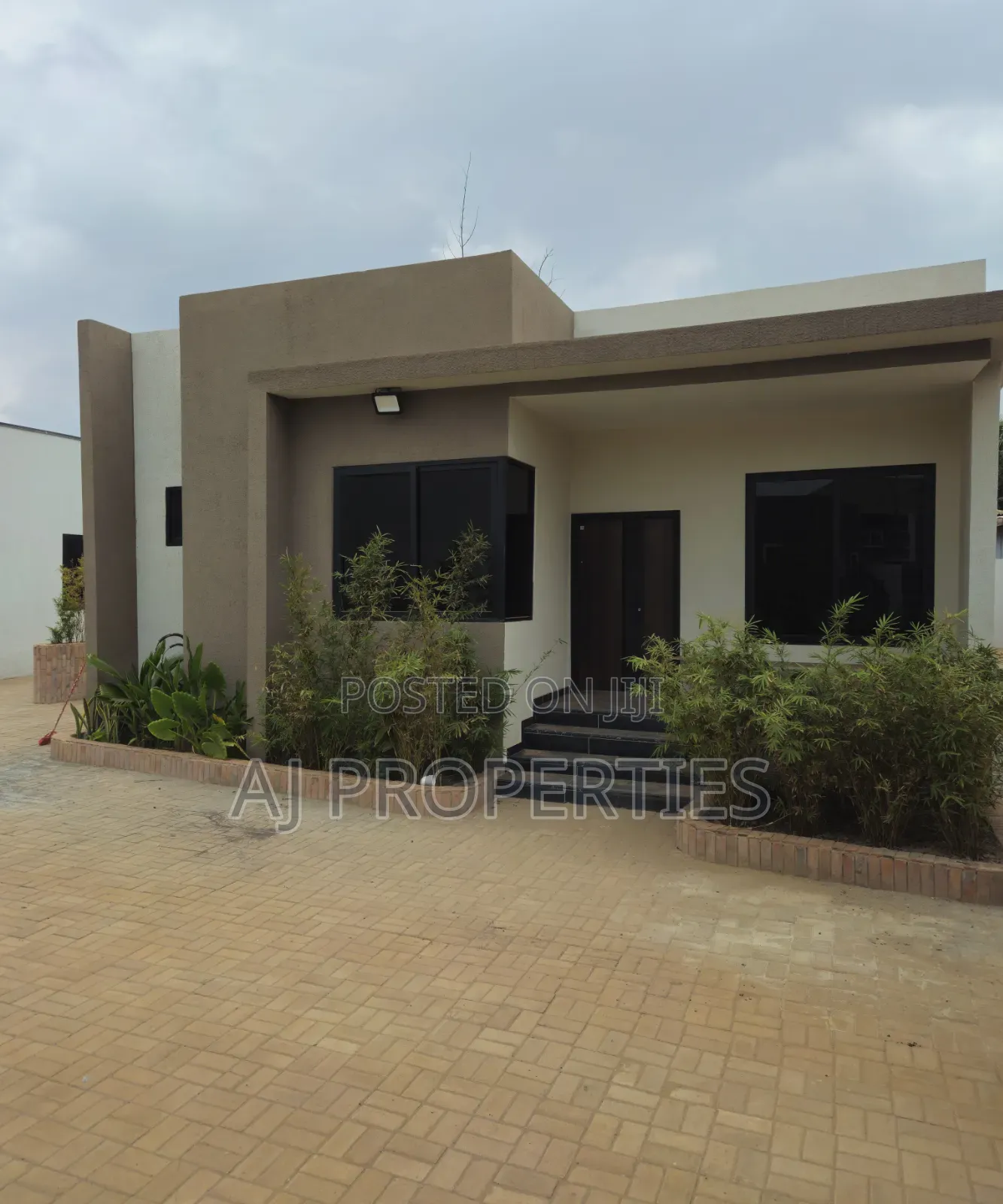 3bdrm House in Aj Properties, Frafraha for sale