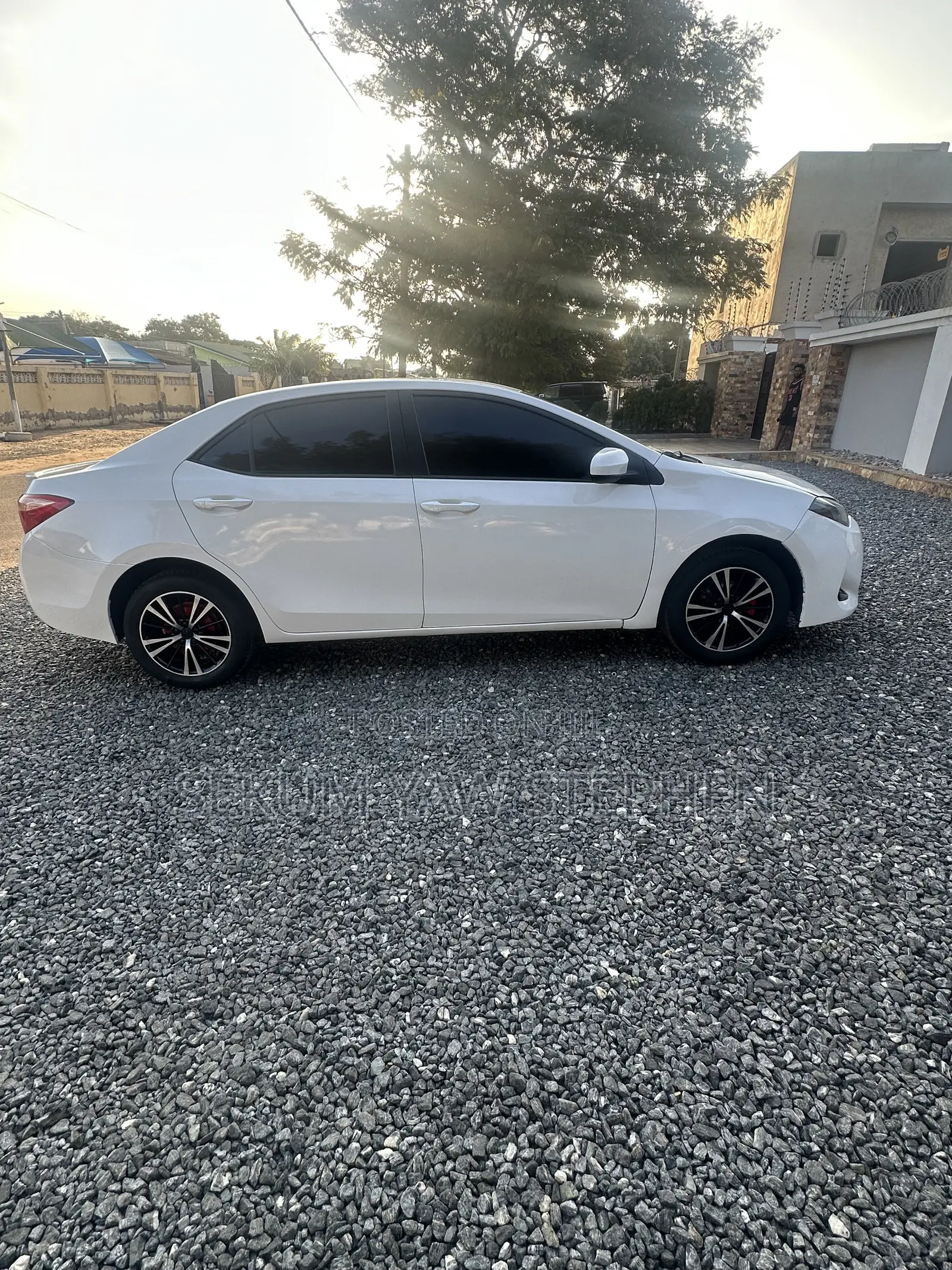 Toyota Corolla 2018 White