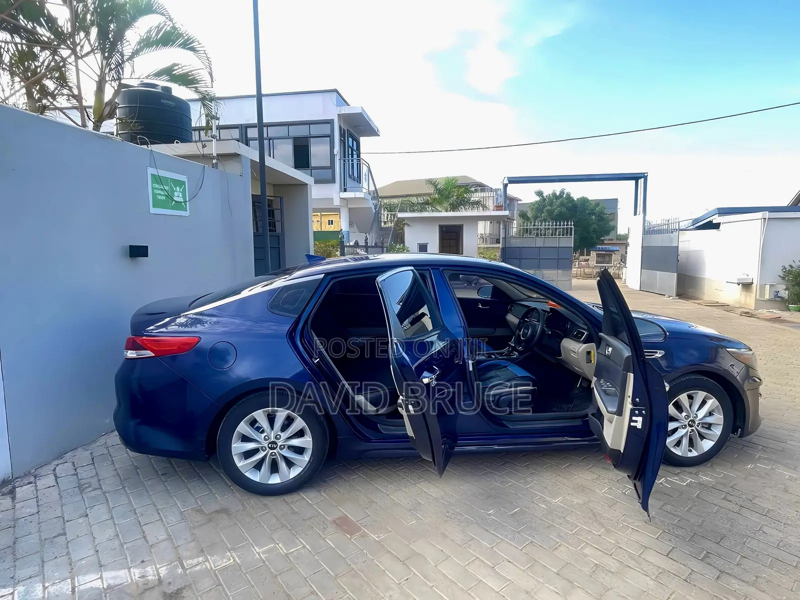 Kia Optima LX 4dr Sedan FWD (2.4L 4cyl 6M) 2017 Blue